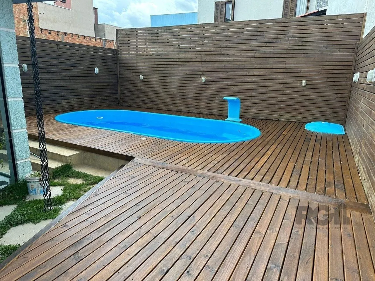 Imagem CASA 3 DORMITÓRIOS - PISCINA - LAREIRA - ÁREA GOURMET - ELDORADO DO SUL - RS