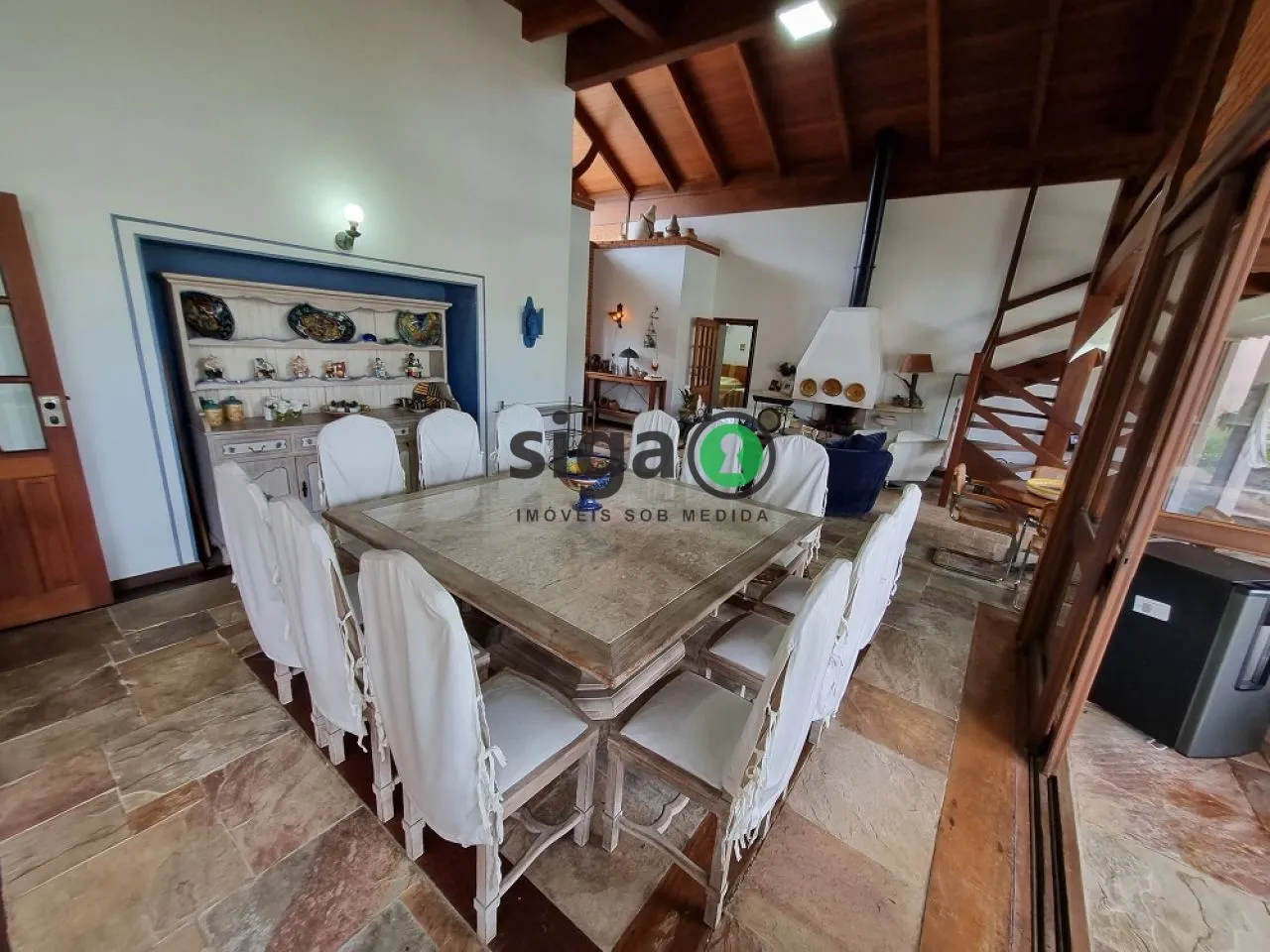 Imagem Casa a Venda em Condomínio Jardim Acapulco 5 quartos