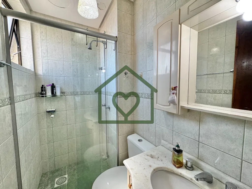 Imagem Apartamento no bairro São Sebastião, 2 quartos um deles suíte, espaçoso, sacada com churrasqueir...