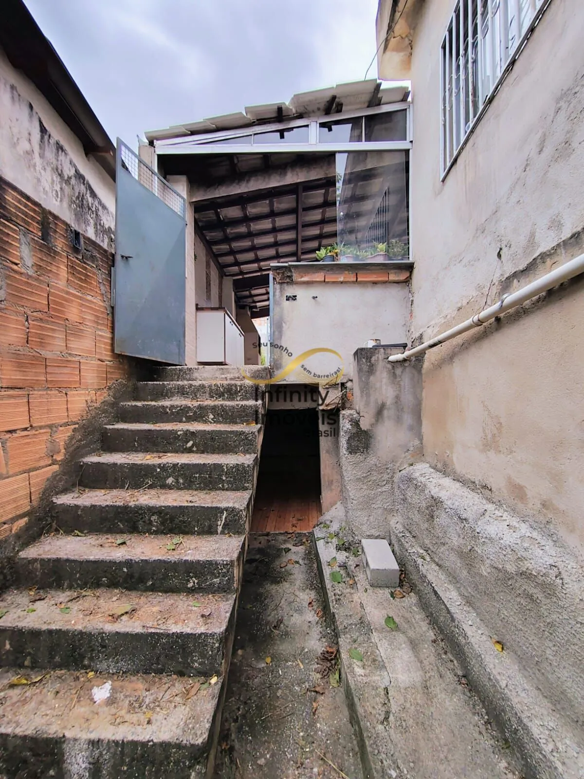 Imagem Casa à venda no bairro Jardim Guanabara - Belo Horizonte/MG