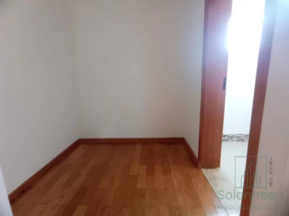 Imagem Casa de Condomínio 226m² com 3 Quartos à venda em Atibaia!