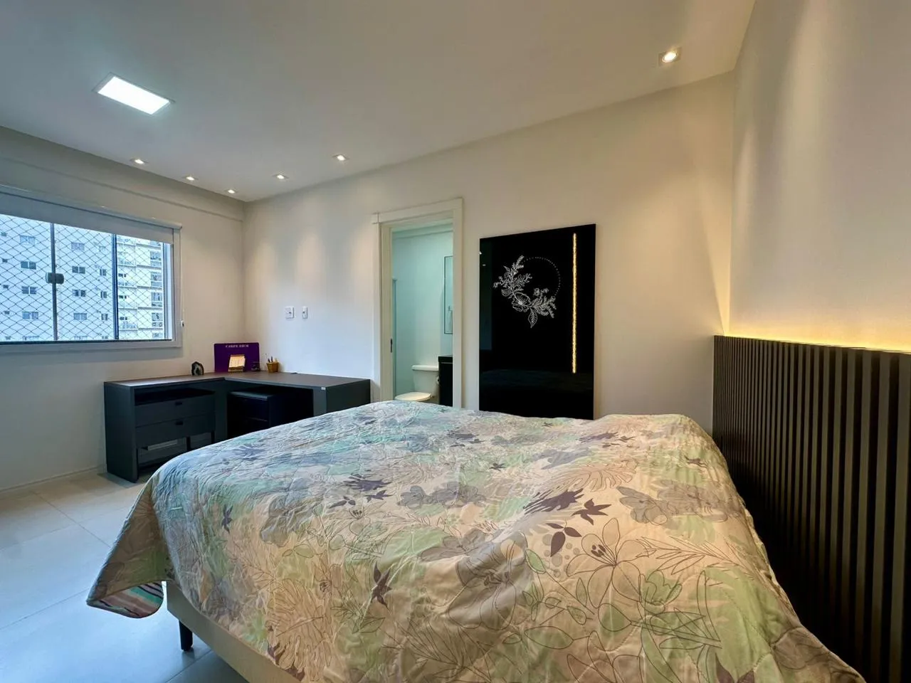 Imagem Apartamento à venda com 128m2 por R$ 1.590.000,00
