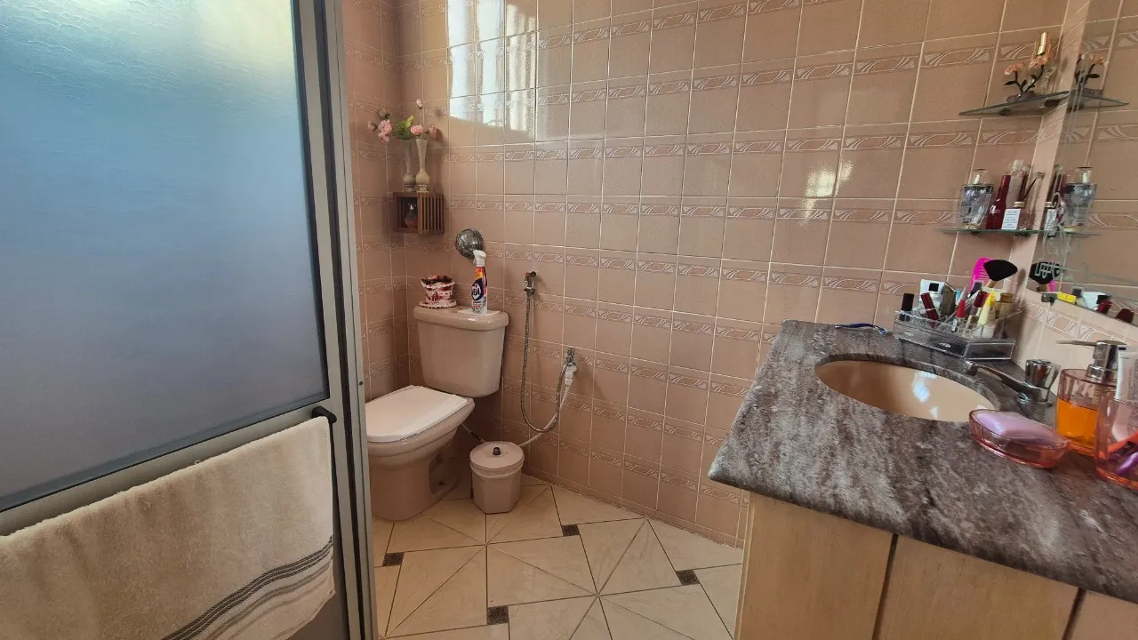 Imagem Casa com 3 quartos à venda em Vila Velha