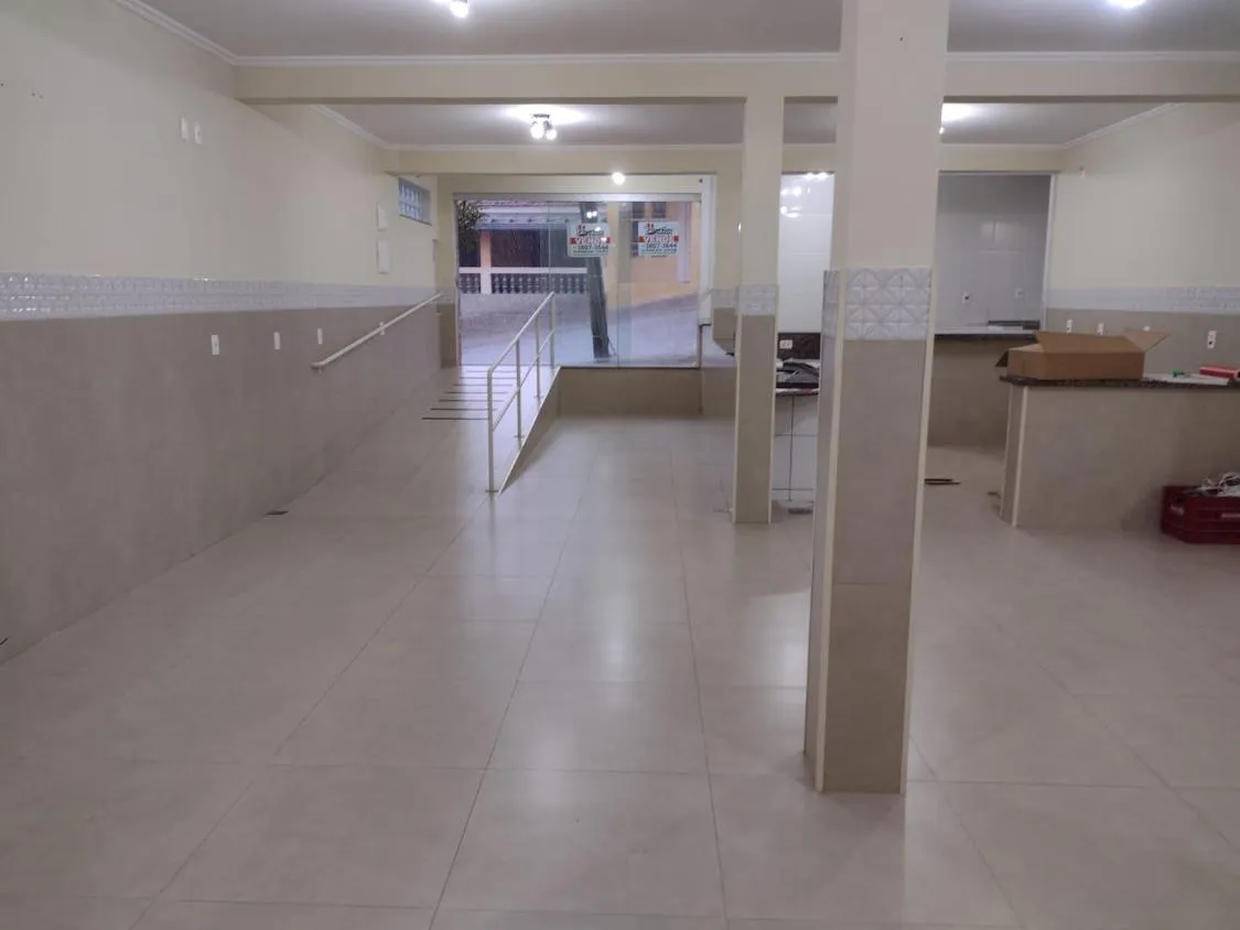 Imagem Imóvel Comercial à Venda em Amparo/SP - Oportunidade Estratégica para Investidores!