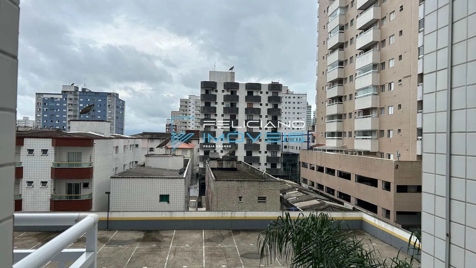 Imagem Apartamento com 2 quartos, Ocian, Praia Grande - R$ 340 mil, Cod: 7050