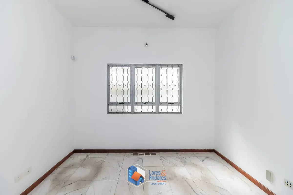 Imagem Casa comercial para venda e locação em Indianópolis, 315m²