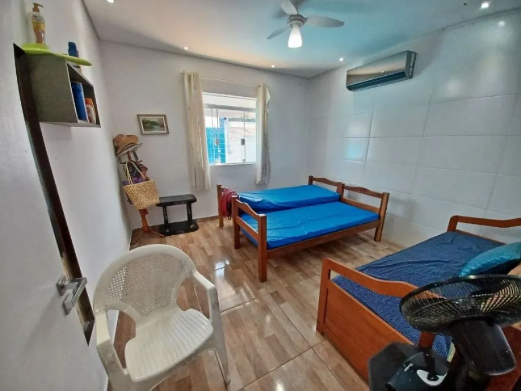 Imagem CASA COM 150,00 m² - MARACANÃ - PRAIA GRANDE SP