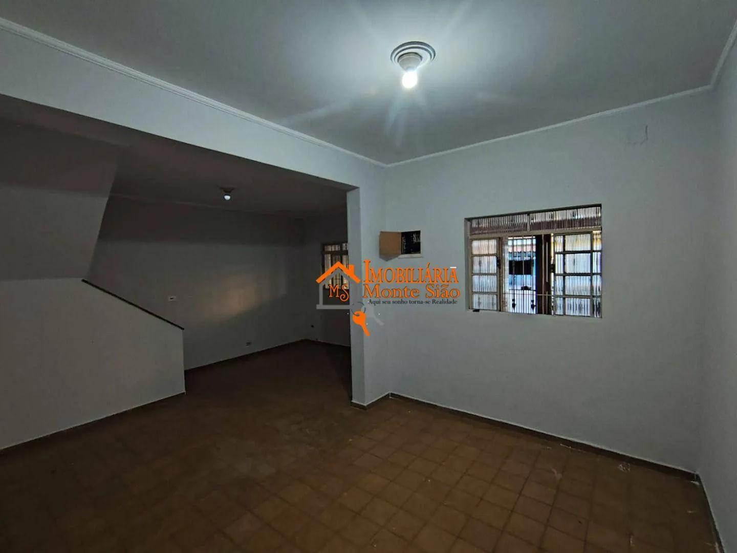 Imagem Sobrado com 3 dormitórios à venda, 128 m² por R$ 530.000,00 - Jardim Divinolândia - Guarulhos/SP
