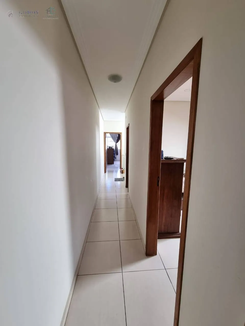 Imagem Sobrado Amplo e Completo - Conforto e Sofisticação - Residencial Campo Belo