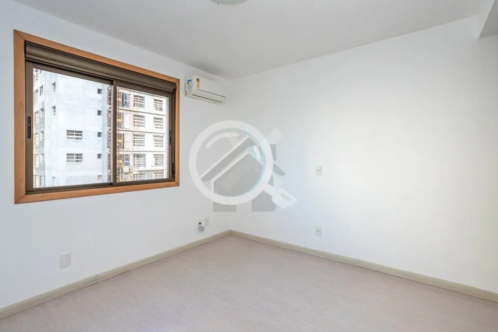 Imagem Luxton imóveis vende ou aluga apartamento com 2 dormitórios, sendo 1 suite, 2 vagas na garagem, ba...