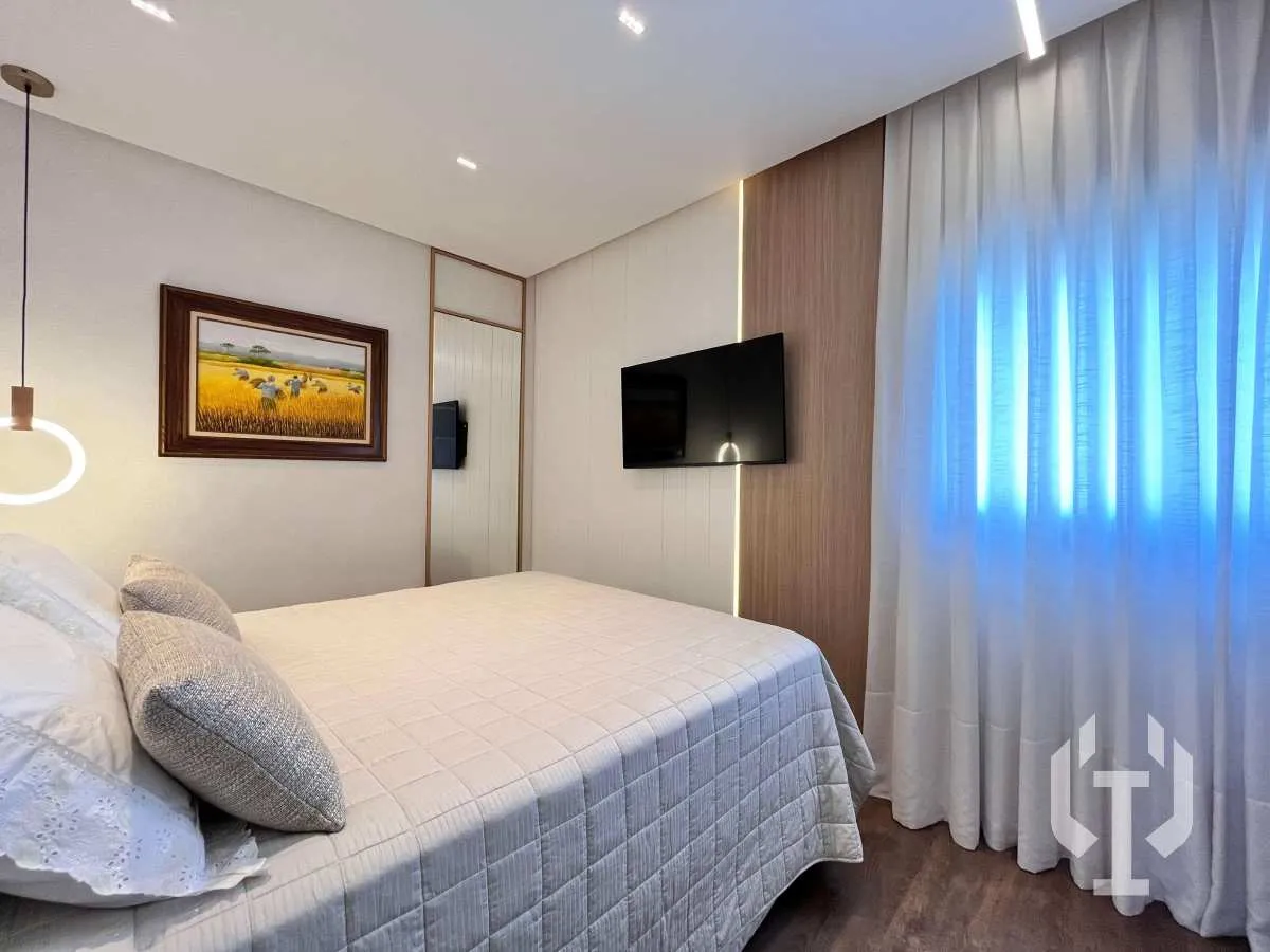 Imagem Apartamento Quadra Mar Pronto para Morar 4 Suítes em Meia Praia