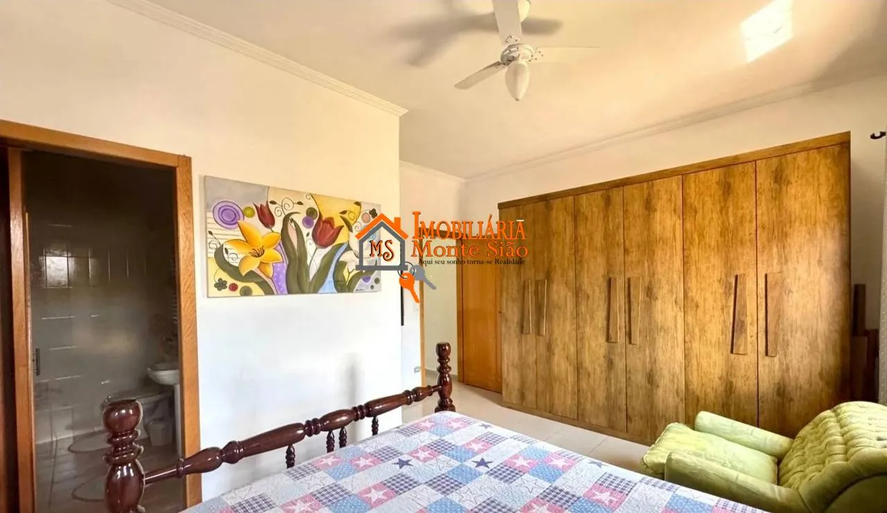 Imagem Sobrado com 3 dormitórios à venda, 168 m² por R$ 795.000 - Jardim Rosa de Franca - Guarulhos/SP
