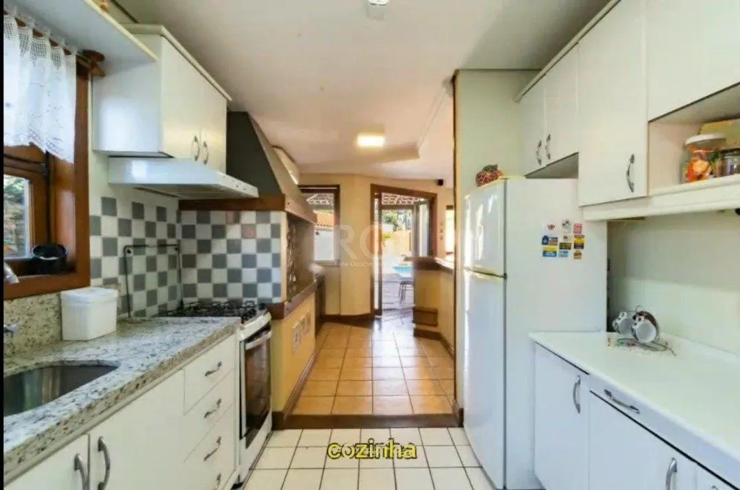 Imagem Casa para Venda - 280m², 4 dormitórios, sendo 1 suites, 3 vagas - Jardim Isabel