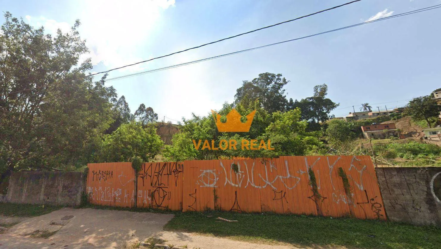 Imagem Oportunidade Única de Investimento em Jundiaí! Área Comercial com 3.047 m2 de frente para Av Samuel Martins.