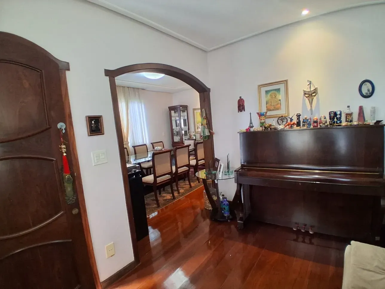 Imagem Casa com 4 Quartos à Venda, 313 m² em Renascença - Belo Horizonte