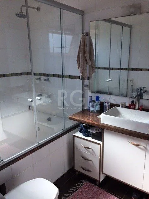 Imagem Casa Condominio para Venda - 218.86m², 3 dormitórios, sendo 1 suites, 3 vagas - Tristeza
