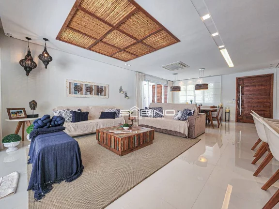 Imagem Belíssima casa à venda na Riviera de São Lourenço - Bertioga SP | 5 Dormitórios | 5 Suítes | 390 m² de área útil.