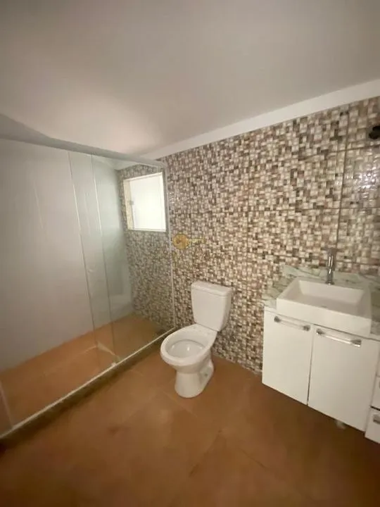Imagem Casa para Venda em Teresópolis / RJ no bairro Pessegueiros
