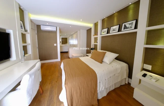 Imagem Cobertura Duplex com 400m2 à venda no Itaim Bibi