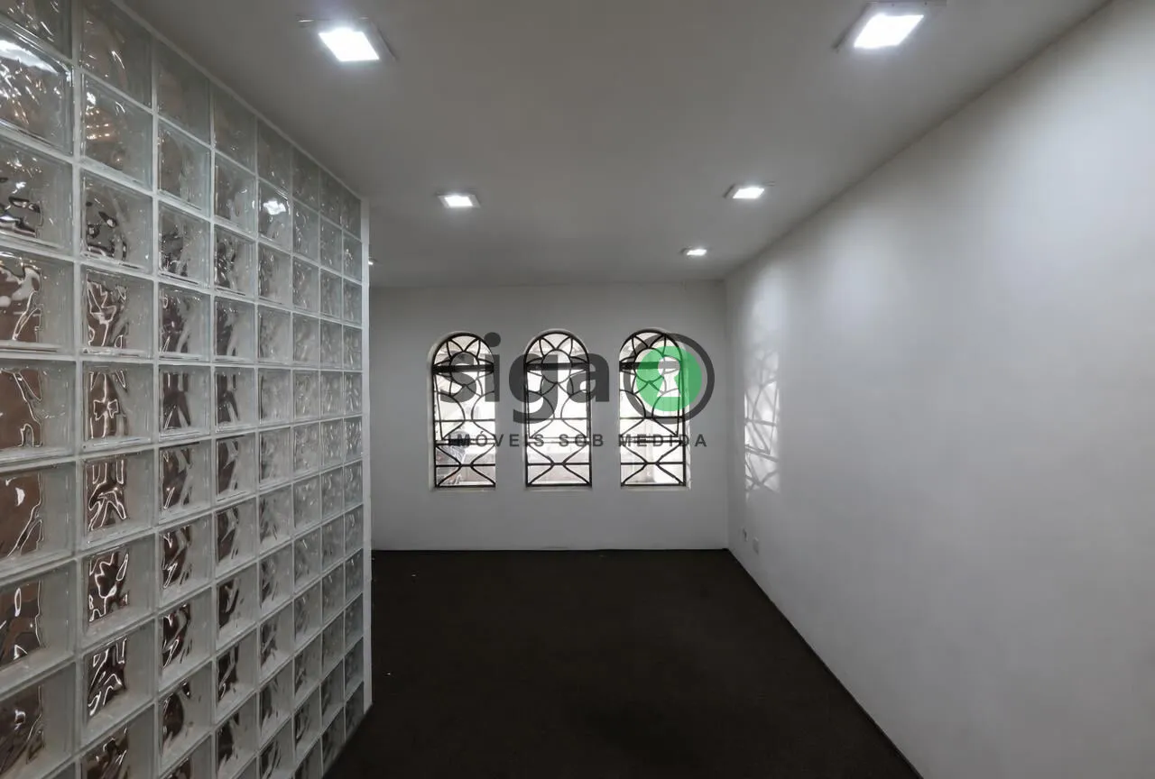 Foto do imóvel Casa Sobrado de 220m² com 3 quartos - Chácara Santo Antônio
