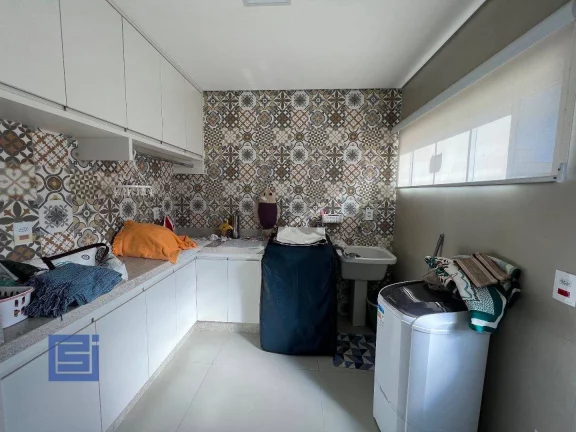 Imagem Casa com 3 dormitórios à venda, 255 m² por R$ 2.000.000,00 - Residencial dos Ipes - Socorro/SP