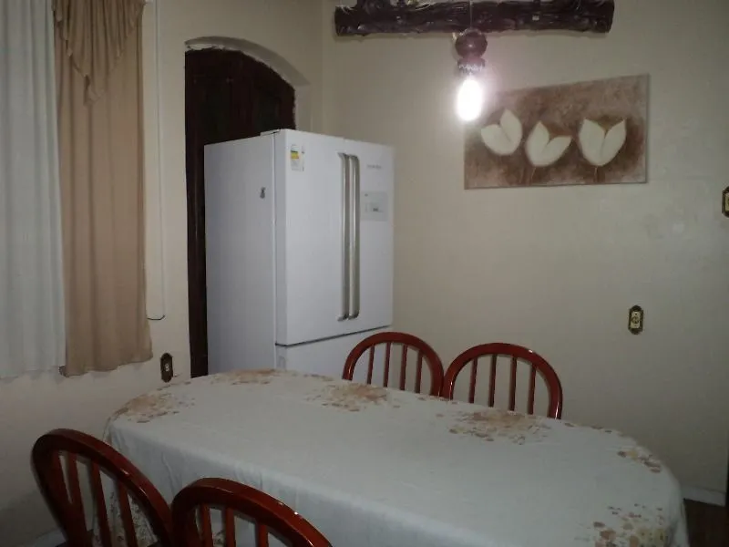 Imagem Casa em Belém Novo