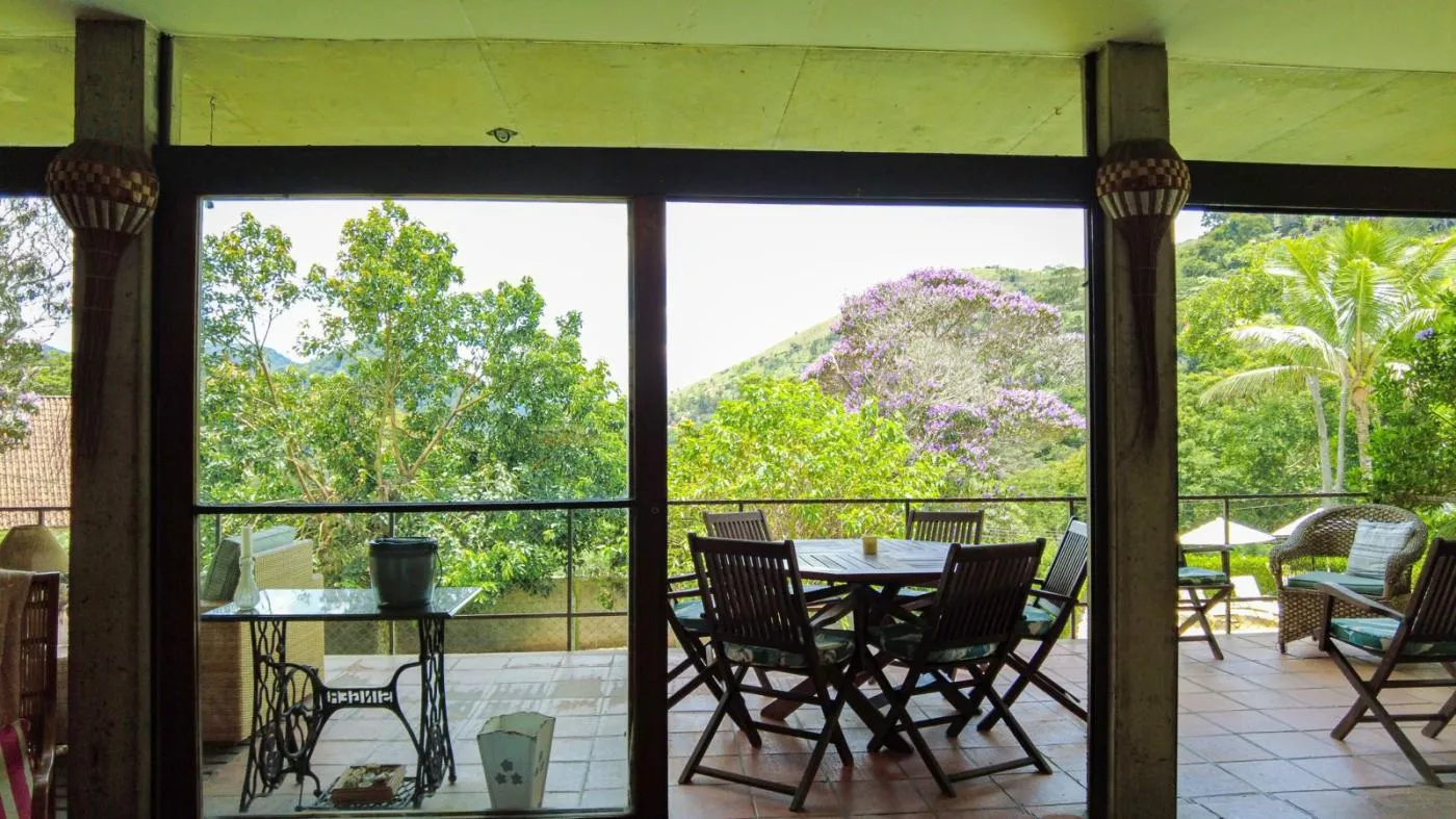 Imagem Casa para Venda em Petrópolis / RJ no bairro Araras