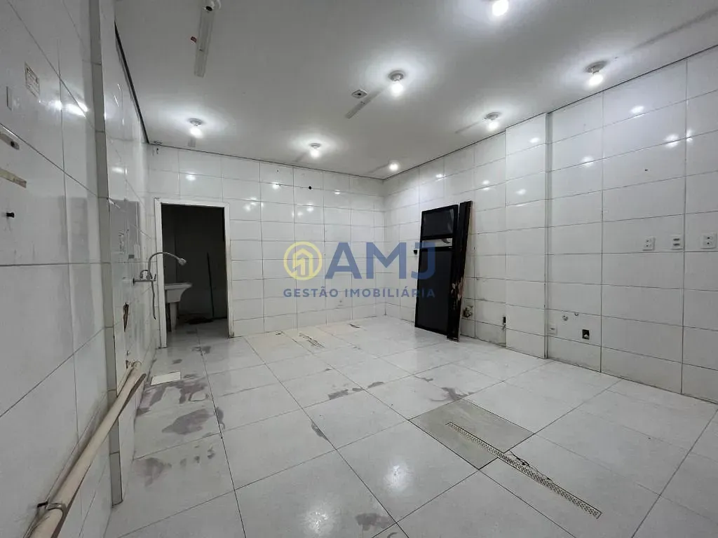 Imagem Loja 60m² na Av. T-7 Setor Bueno!