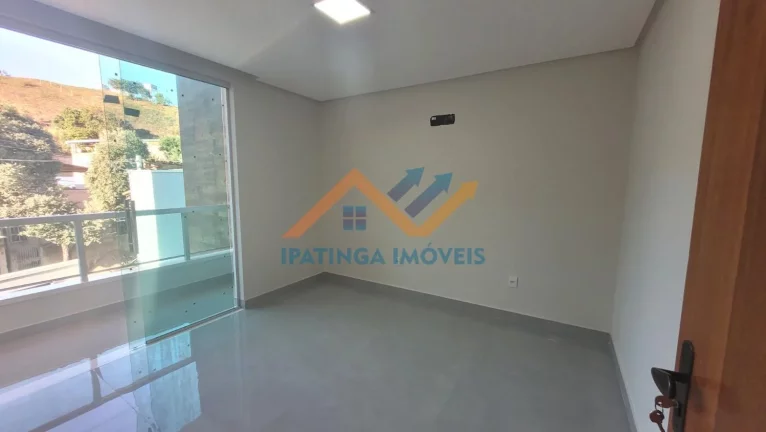 Imagem Casa Duplex no bairro Caravelas