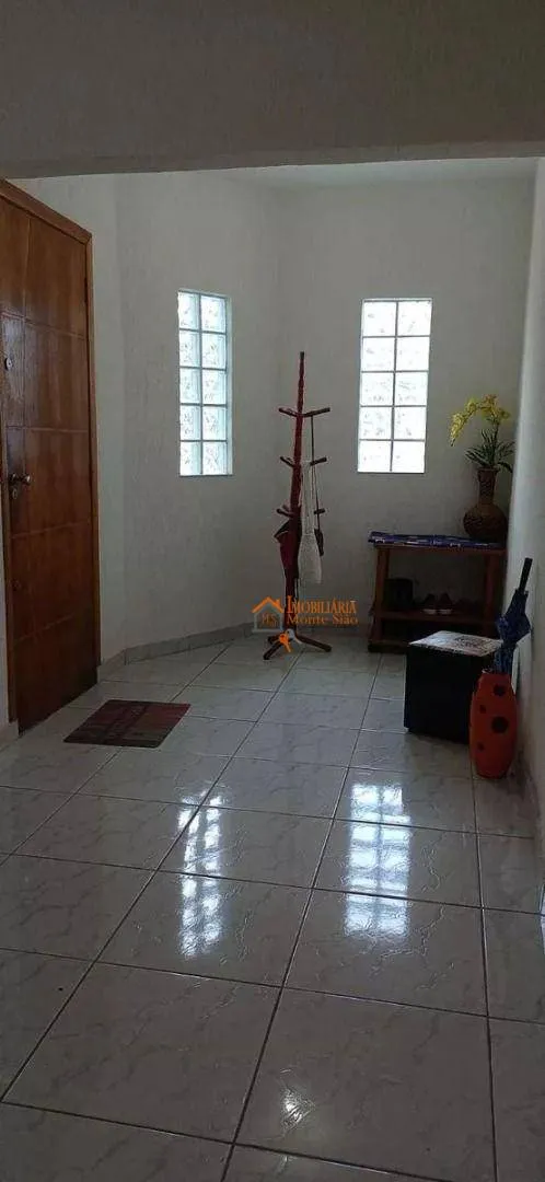 Imagem Sobrado com 5 dormitórios à venda, 330 m² por R$ 794.900,00 - Parque Continental - Guarulhos/SP