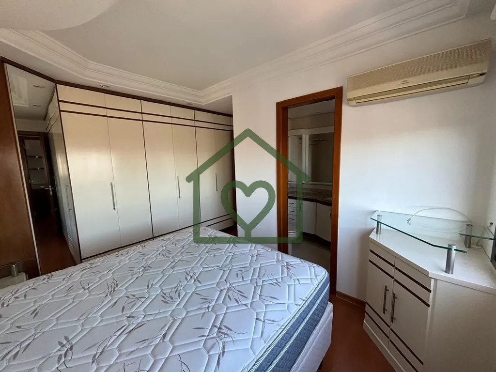 Imagem Viviane Paz Imóveis vende ótimo apartamento mobiliado, com vista panorâmica no Menino Deus, conta...