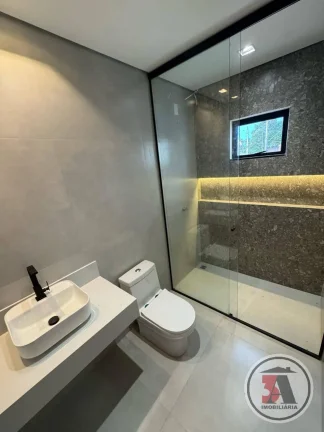Imagem Resid. Parintins Sobrado c/ 200m2 e piscina