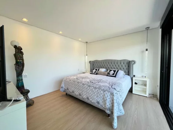Imagem Casa em Condomínio para venda no bairro Vila Nova em Porto Alegre