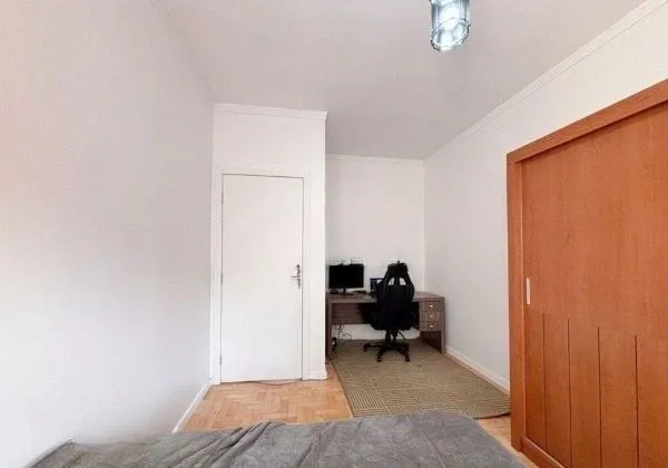 Imagem Apartamento de 2 dormitórios no bairro Petrópolis