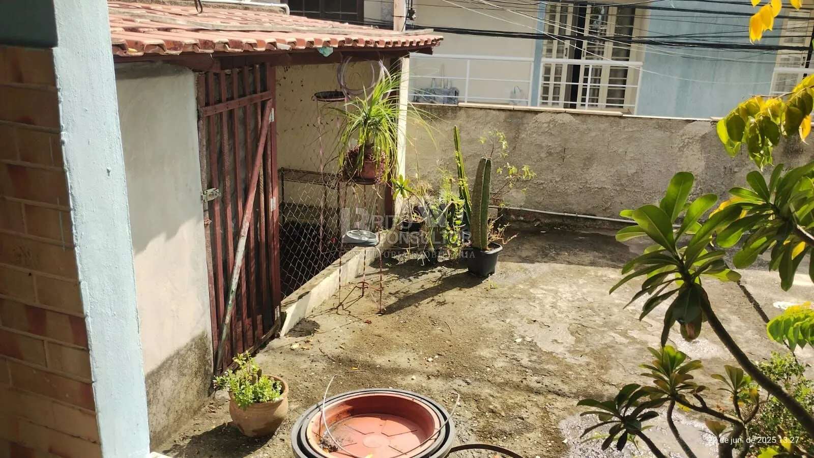 Imagem Vendo Casa com 2 Quartos, 73m², em Barreto, Niterói/RJ