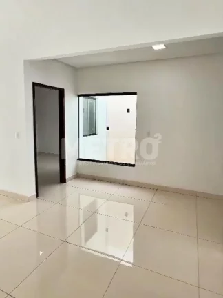 Imagem Casa à venda no Bairro Estela Márcia com 3 quartos, PETROLINA - PE