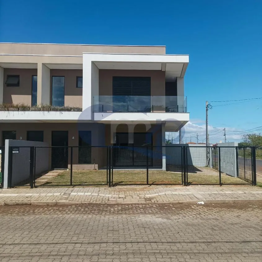 Imagem Sobrado de 3 dormitorios com suite e 2 vagas a venda na Morada das Palmeiras em Torres