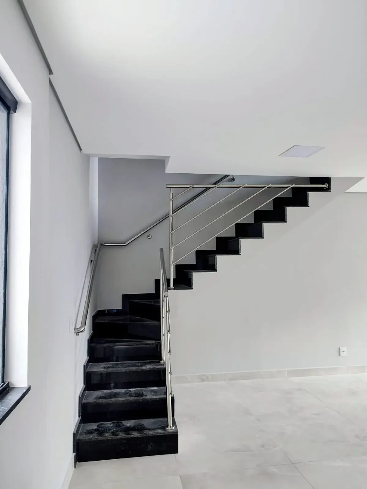 Foto do imóvel: Casa com 3 Quartos à Venda, 180 m² em Jardim Casa Branca - Betim