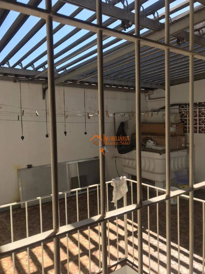 Imagem Sobrado com 3 dormitórios à venda, 190 m² por R$ 689.000,00 - Jardim Munhoz - Guarulhos/SP