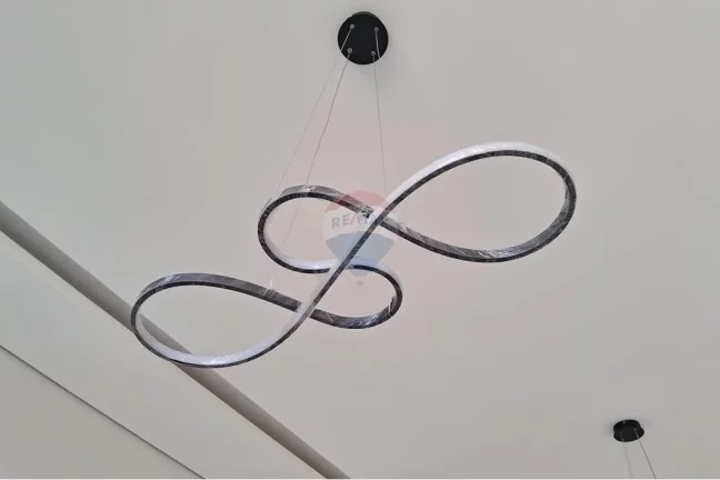 Imagem Casa em condomínio fechado com três quartos, sendo uma suíte