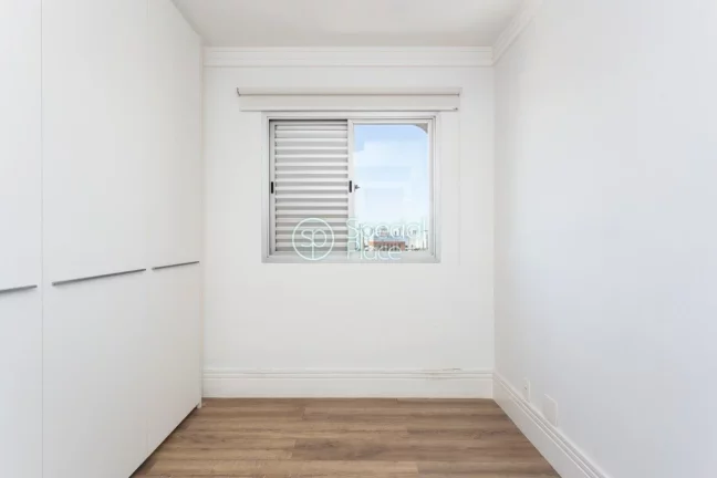 Imagem Cobertura toda reformado, possui uma suíte master com closet, living para dois ambientes, cozinha p...