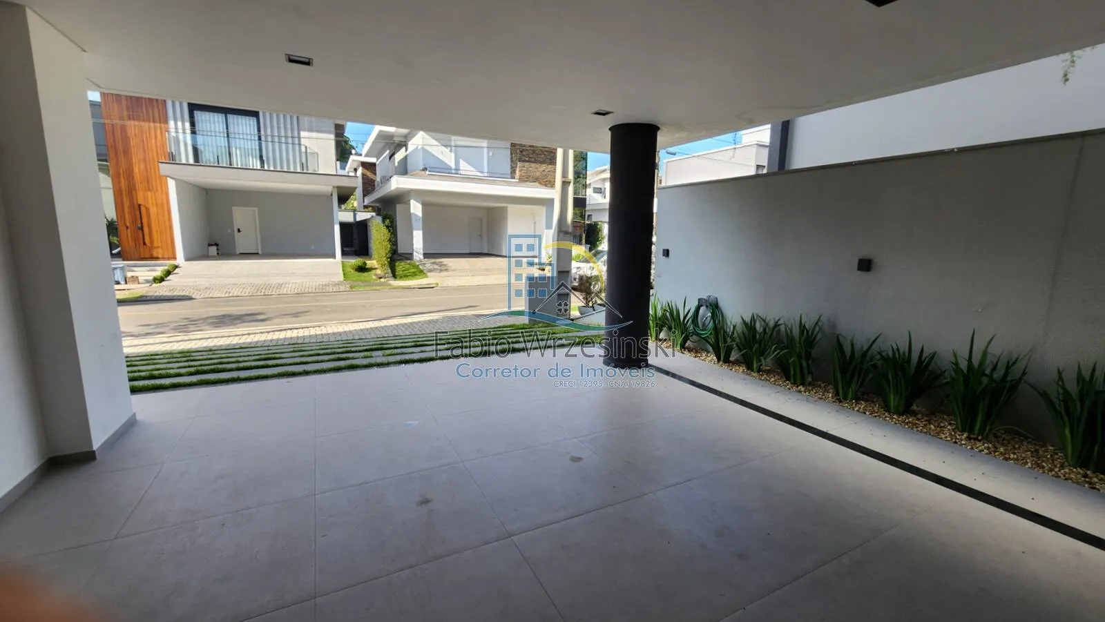 Imagem Geminado Sobrado no Quinte Essence Joinville SC