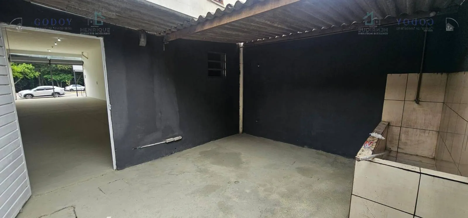 Imagem Oportunidade de Locação: Ponto Comercial Amplo e Bem Localizado
