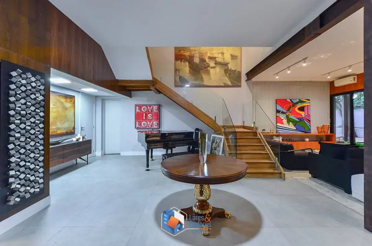 Imagem Casa para venda em Jardim América com 4 quartos, sendo 4 suítes, 1,117m²