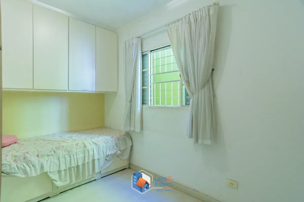 Imagem Casa de vila para venda em Vila Madalena com 3 quartos, sendo 1 suíte, 200m²