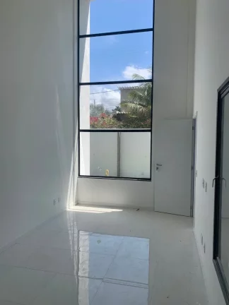 Imagem Casa Triplex com 3 quartos sendo uma suíte duas vagas de garagem área gourmet na Enseada Azul