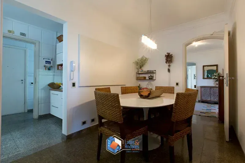 Imagem Apartamento para venda em Campo Belo com 4 quartos, sendo 3 suítes, 235m²