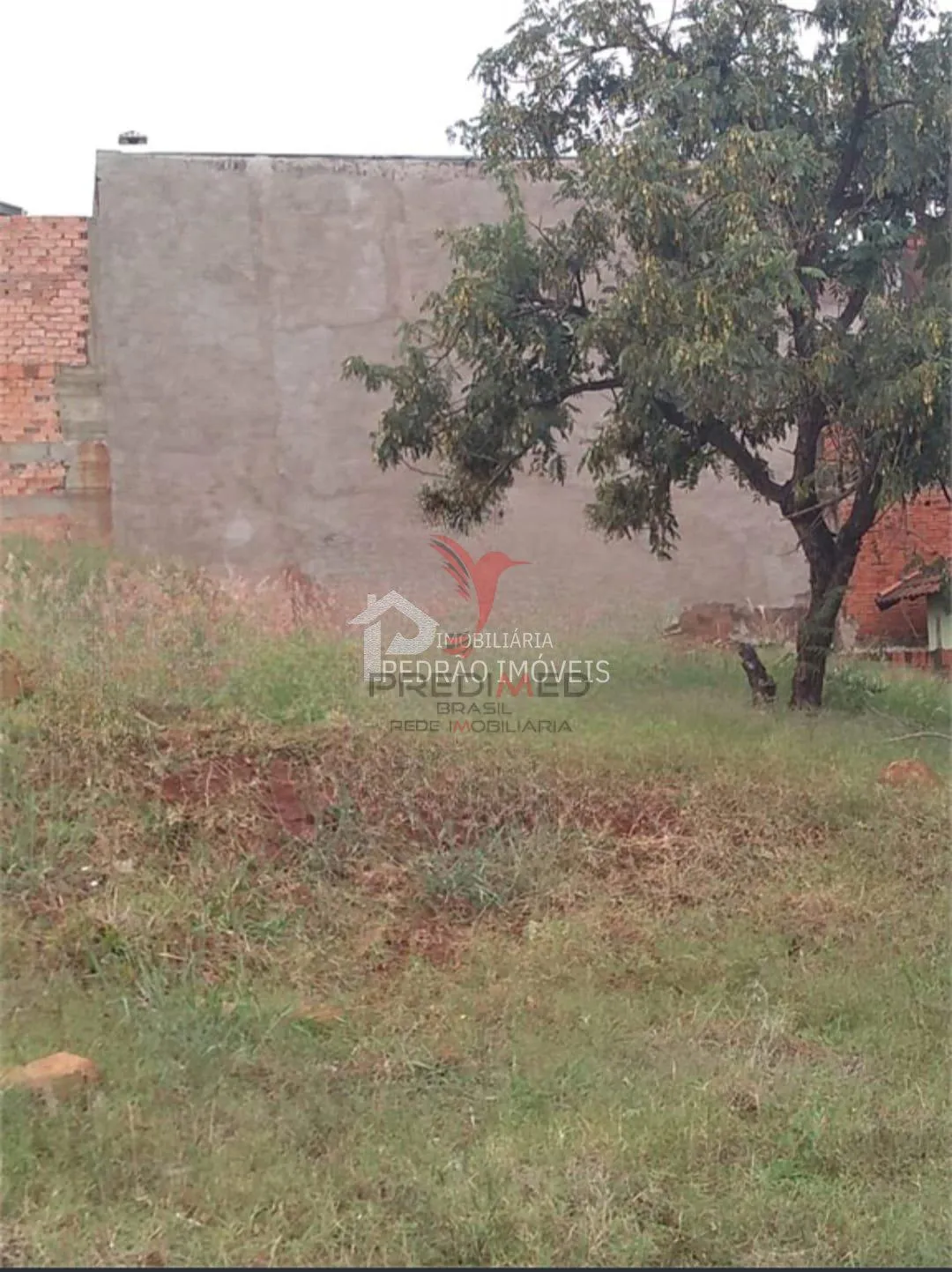 Foto do imóvel Lote/Terreno de 200m² no bairro Jardim Monte Azul, em Lençóis Paulista