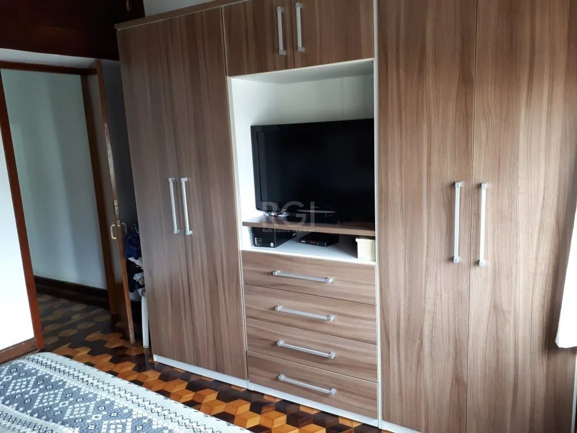 Imagem Apartamento para Venda - 145.56m², 3 dormitórios, 1 vaga - Cidade Baixa