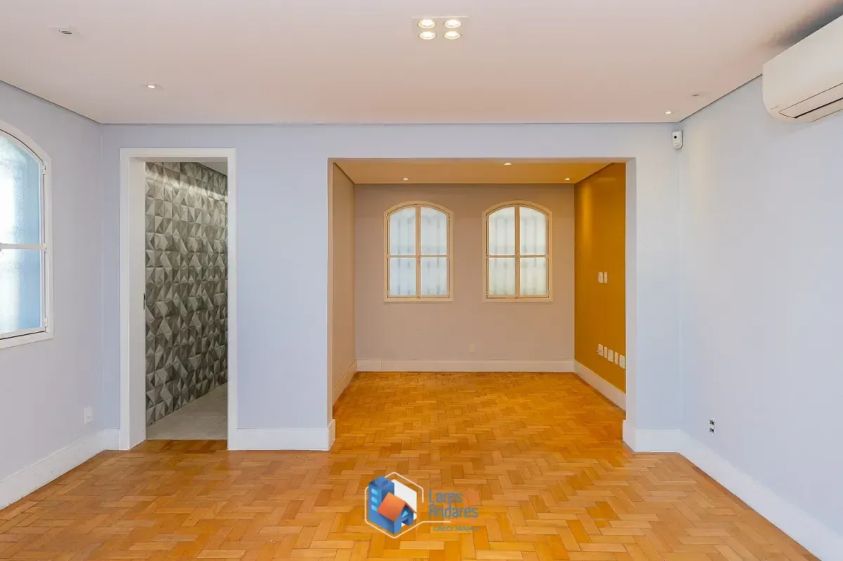 Imagem Casa para venda em Jardim Marajoara com 3 quartos, sendo 3 suítes, 200m²